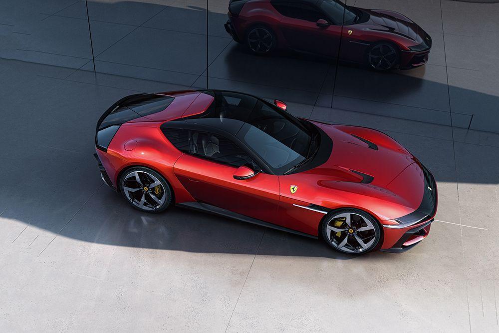 Ferrari-12cilindri-gallery2.jpg