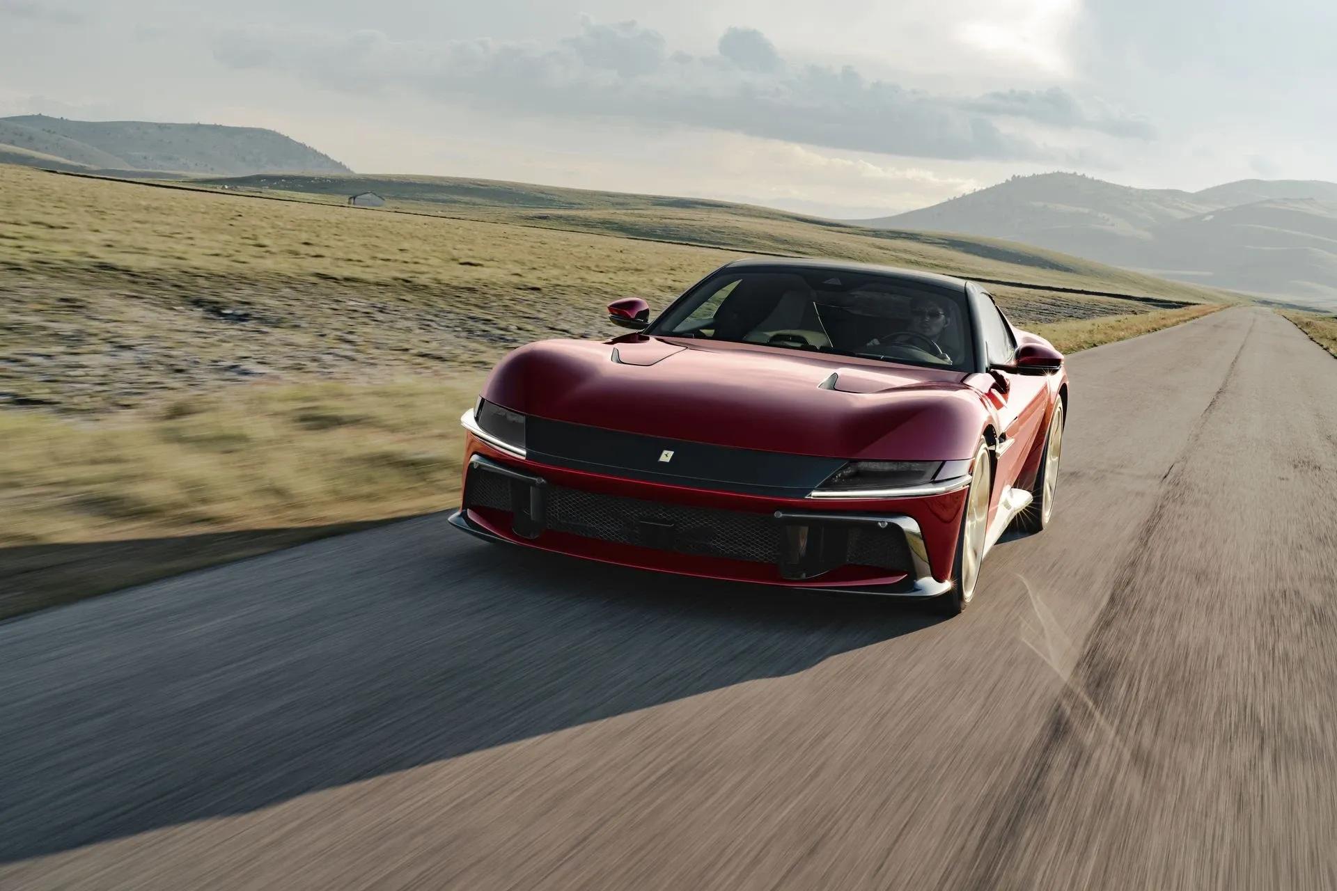 xlarge_Ferrari_6_MOD_3c27da66_330c_4a8a_86f1_679ca51d7b9c_16d1e6b571.webp